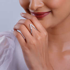 แหวนวานกีประดับดาวสีเงิน ดีไซน์เรขาคณิตทันสมัย ชุบทองบนสแตนเลสสตีล ประดับเพชรซิร์คอนแบบฝังกรงเล็บ - Product Image 4