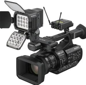 Caméras vidéo Caméscope PXW-Z280 4K 3-CMOS 1 2 Capteur XDCAM Caméscope - Product Image 1