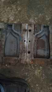 Moldes de soplado de hierro SRISHTI de alta calidad para bastones de plástico de 1L 2L 3L Producción eficiente de aceite y agua química - Product Image 6