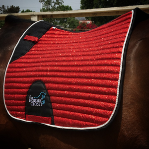 Sous-selles de cheval personnalisées à succès, chaudes pour l'hiver, en coton et polycoton, nouvelle conception équestre, type anglais, dressage, saut d'obstacles, OEM - Product Image 1