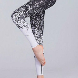 2025 New Custom High Waist Gym Yoga <b>Leggings</b> for <b>Women</b> Mid Waist Solid <b>Pattern</b> Hot Sale Sublimation Printing Designs - Product Image 6