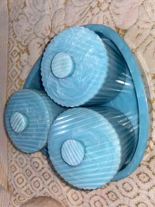 100% ensemble de quatre pots de qualité supérieure et plateau décoratif en résine couleur bleu clair - Product Image 5