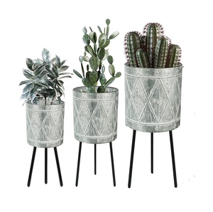 Premium quality Galvanized Planter Flower <b>Pot</b> Garden & Home Decorations Metal Round bucket Garden Planter with side metal handle - Product Image 5