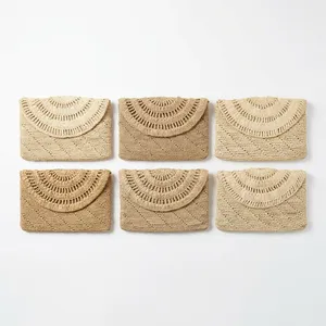 Pochettes Bohèmes au Crochet avec Pompon et Motif Géométrique – Sacs à Main Femme pour l'Été et Usage Quotidien - Product Image 2