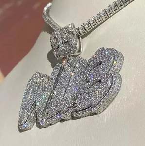 Colgante de moissanita real de corte redondo de 3,30 quilates personalizado Plata de Ley 925 con chapado en oro para ocasiones de fiesta - Product Image 5