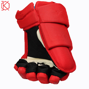 ถุงมือฮอกกี้น้ำแข็ง KWICLO INTERNATIONAL 2023 คุณภาพสูงสำหรับมืออาชีพ ผลิตจากหนัง/โพลีเอสเตอร์ รับออกแบบโลโก้ตามสั่ง สำหรับฤดูหนาว - Product Image 2