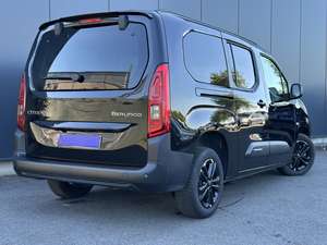 Citroën <span class=keywords><strong>Berlingo</strong></span> Multispace <span class=keywords><strong>XL</strong></span> SUV d'occasion 2024, moteur 4.1-6L, transmission automatique 6 vitesses, cuir de haute qualité, couleur foncée - Product Image 6