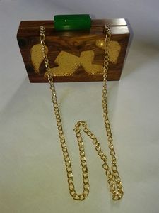 Bolso de Mano de Resina de Lujo de Super Calidad para Bodas y Fiestas con Asa de Latón, Diseño Personalizable por Zehra Industries - Product Image 5