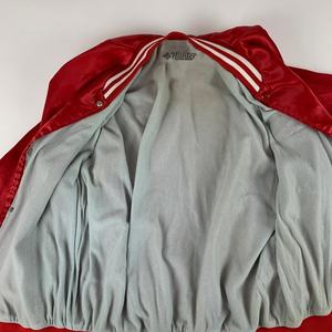 Universidad en blanco bordado seda a granel al por mayor personalizado para hombre Varsity béisbol bombardero chaqueta de satén - Product Image 6