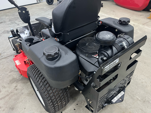 Tondeuse autoportée Gravely PM 144Z d'occasion, abordable et bon marché, à vendre, 44 pouces, pour usage commercial, expédition immédiate par le fournisseur - Product Image 5