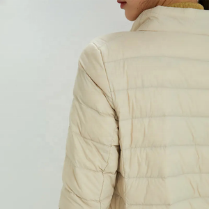 Chaqueta de invierno personalizada para mujer, chaqueta acolchada de algodón suave de talla grande con abrigos ajustados a la moda - Product Image 4