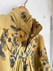 Vente en gros de robes en tissu uni à manches longues respirantes en coton biologique 100% - Product Image 2