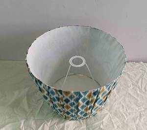 Tendance Design Tambour Plissé Texture Araignée Fitter Jupe Abat-Jour Tissu Lampe De Table pour Chevet avec E 27 Porte-Ampoule Ringsets - Product Image 5