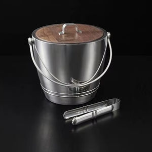 ถังน้ำแข็งสแตนเลสพรีเมียมพร้อมฝาปิด สีดำด้าน ดีไซน์เก็บความเย็น ช่วยให้น้ำแข็งคงความเย็นได้นาน เหมาะสำหรับบาร์ในบ้านและงานปาร์ตี้ - Product Image 6