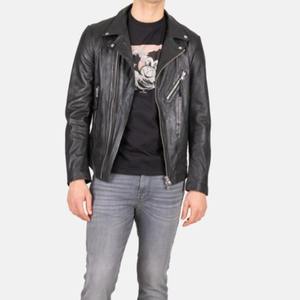 Chaqueta de Cuero Exclusiva con Cierre, Cuello Alto Cómodo y Transpirable para Hombre, Nueva Chaqueta Moderna, Duradera y Ligera - Product Image 1