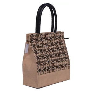 Bolsa de yute ecológica al por mayor con asas de cuero auténtico, reutilizable y espaciosa, estilo elevado, disponible para la venta - Product Image 1