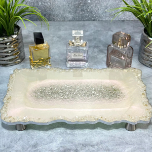 Plateau organisateur en résine à prix abordable idéal pour la salle de bain la chambre à coucher ou l'utilisation de cadeaux Plateau de vanité en résine au fini brillant pour la décoration intérieure - Product Image 1