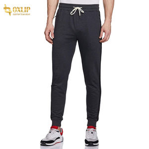 2024 Logo personnalisé imprimé hommes coupe-vent hiver Gym Fitness survêtement Polyester tissu actif bas toutes tailles ensembles bon marché - Product Image 4