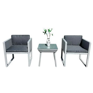 Ensemble de café bistro en polyrotin PRCF-124, mobilier d'extérieur fabriqué au Vietnam - Product Image 1