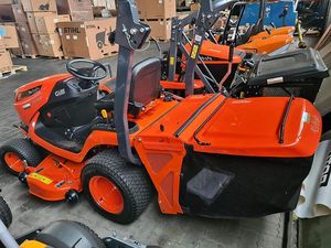 Gần như mới 2024 cho gr2120 bánh xe máy kéo máy cắt cỏ 25HP với cắt boong và cỏ Catcher - Product Image 5