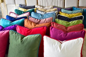 Housse de coussin en velours de qualité supérieure avec passepoil : Coussin carré et lombaire, housse de coussin personnalisée pour salon, pour canapé - Product Image 6