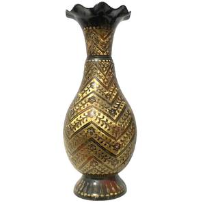 High Quality Decorative Brass Flower <b>Vase</b> With <b>Engraving</b> Gold And Black Paint Finished For Home Decor - Product Image 1