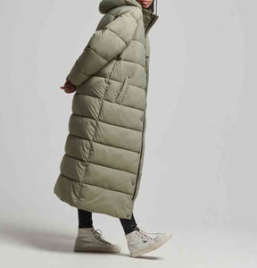 Veste matelassée pour homme en coton rembourré en gros pour l'hiver 2026 - Couleurs vives personnalisées, design patchwork de haute qualité, veste matelassée pour homme - Product Image 3