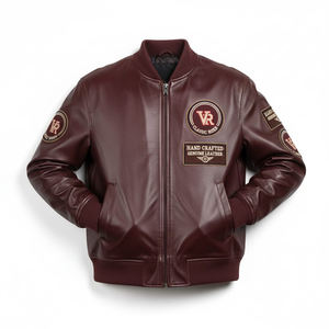 เสื้อแจ็คเก็ตหนังสไตล์สตรีทแวร์สมัยใหม่ แขนตัดต่อผ้าแคนวาสเคลือบ ปลายแขนยืดหยุ่น คอตั้ง มีฮู้ดสำหรับฤดูหนาว ระบายอากาศได้ดี กันลม - Product Image 1