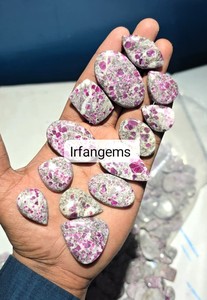 Pierre précieuse de feldspath rubis 100% naturelle de qualité supérieure, pierre en vrac de haute qualité, mélange de pierres, tailles personnalisées certifiées, fabrication de bijoux de créateur - Product Image 4