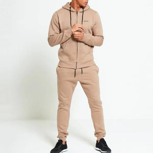 Offre spéciale Vente en gros Vêtements décontractés de haute qualité Survêtements de fitness Manches longues Couleur unie Différents modèles Survêtements pour hommes - Product Image 1