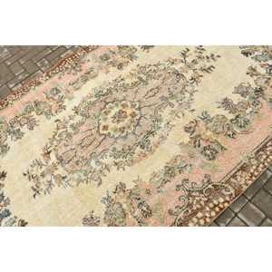 พรมวินเทจตุรกี ขนาด 5.5x8.8 ฟุต (168x269 ซม.) สีน้ำตาลขอบชมพู - Product Image 5