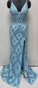 เดรสทรงนางเงือกสีฟ้าสุดหรูเปิดหลังมีไข่มุกปักลายด้านข้างคอปาดป้องกันไฟฟ้าสถิตย์สำหรับค็อกเทล - Product Image 2