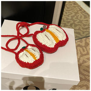 Nouveau Sac à bandoulière en crochet motif pomme de Noël, tendance et mignon, pour femme, en coton doux, petit porte-monnaie pour le quotidien et les voyages - Product Image 1