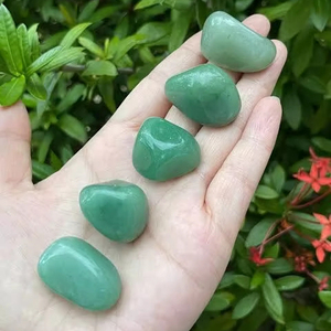 หินอะเวนจูรีนเคลือบเงาสีเขียวธรรมชาติคริสตัลบำบัดจำนวนมากสำหรับเครื่องประดับและของตกแต่งงานฝีมือแบบเรกิ - Product Image 3