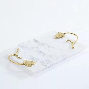 Élégant plateau de service en laiton doré avec feuilles Plateau à dessert décoratif de qualité supérieure Marbre naturel noir pour mariage Décoration intérieure Cuisine - Product Image 6