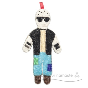 Ornamento di natale Rockstar fatto a mano eco-friendly con perline musica a tema festa decorazione regalo artigianale - Product Image 1