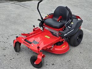 Venta al por mayor: Cortacésped de giro cero Gravely ZT XL 42 de calidad premium y potencia de corte superior. ¡Compre ahora y experimente! - Product Image 4