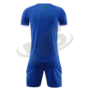 Uniforme de fútbol de poliéster de fábrica OEM, ropa deportiva para hombre, camiseta de fútbol personalizada 2025, kit de entrenamiento de equipo cómodo - Product Image 6