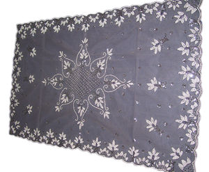 ผ้าคลุมโต๊ะผ้าโปร่งบางหรูหราพร้อมผ้ากำมะหยี่ปักลายเรขาคณิตผ้าปูโต๊ะหรูหราปรับแต่งได้สำหรับวันหยุดเทศกาลอีดและการตกแต่งในชีวิตประจำวัน - Product Image 6