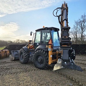 ใช้สำหรับรถตักล้อยาง 695 ST รถแทรกเตอร์ขนาดเล็กพร้อมเครื่องยนต์ JCB ด้านหน้า ปั๊มไฮดรอลิก Moog รุ่น 4CX ปี 2015 น้ำหนัก 9 ตัน - Product Image 4