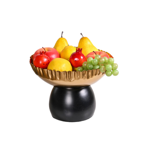 Décoration d'intérieur de luxe de créateur Bol en métal doré Bordure texturée Base noire mate Centres de table modernes pour les fêtes Magnifiquement fini - Product Image 1