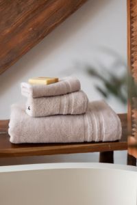 High Quality Turkish Cotton Disposable Compressed <b>Bath</b> <b>Towel</b> <b>Set</b> Extra Absorbent Long Staple Embroidered Hand <b>Bath</b> Sheets for - Product Image 2