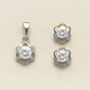 Juego de Joyería Fina Rhaya Jewels de Plata 925 con Baño de Rodio, 3 Piezas, Collar y Aretes de Flores con Circonita Cúbica para Mujer, Regalo de Boda, Fiesta - Product Image 4