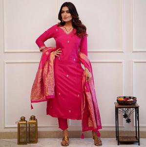 ชุดเสื้อคุตติปักลายผ้าวิสคอสของผู้หญิงชุดเสื้อผ้าลำลองเทรนด์แฟชั่นใหม่สำหรับใส่ในเทศกาลและชาติพันธุ์ - Product Image 1