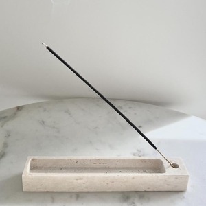 Porte-encens carré en marbre blanc naturel, support artisanal en pierre pour bâtonnets d'encens, base minimaliste pour encens simple pour la méditation - Product Image 5