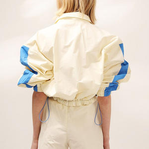 Top venta personalizado 2 piezas sólido Unisex Streetwear transpirable impermeable Zip-Up chaqueta cortavientos conjunto de pantalones cortos - Product Image 5