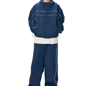 Ensemble deux pièces pour homme de haute qualité, logo personnalisé, streetwear, coupe-vent en nylon, ensembles courts de printemps, survêtements pour homme - Product Image 1