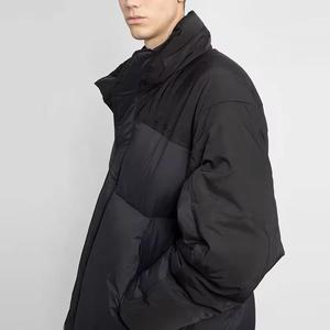 Chaquetas acolchadas de invierno para hombre de alta calidad con decoración bordada Logotipo frontal de nuevo diseño-Puffer de moda con cremallera completa para exteriores - Product Image 3