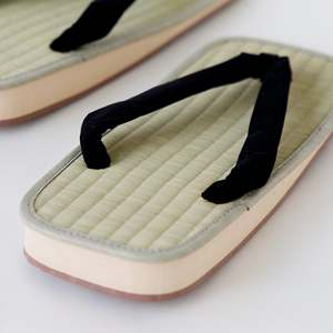 Sandalias Tradicionales Japonesas Tatami Setta Zori, Hechas en Japón - Negras - Product Image 2