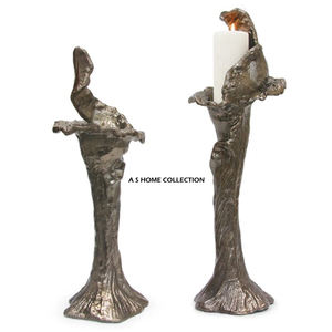 Porte-bougies modernes en métal martelé et bois, design circulaire décoratif pour table, supports à bougies pour occasions spéciales de Noël, lot de 2 - Product Image 6